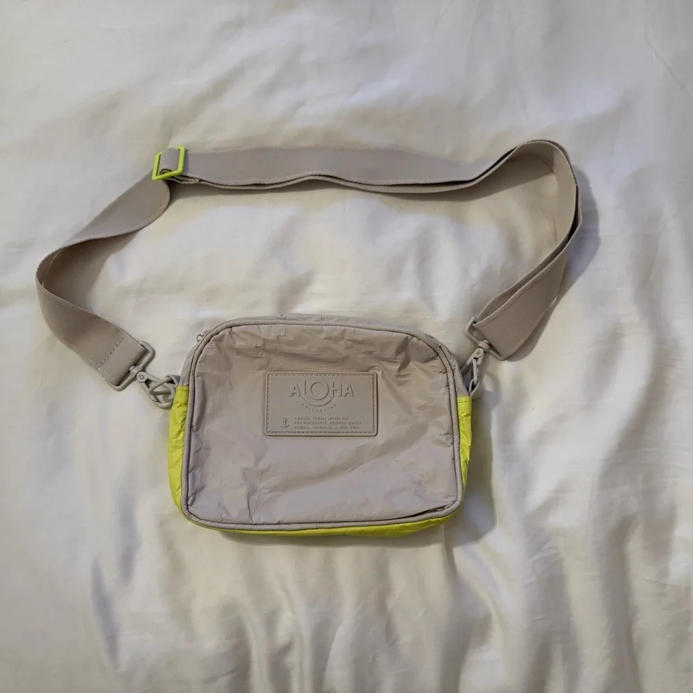 ALOHA Collection Beige and Neon Yellow Crossbody Messenger Bag